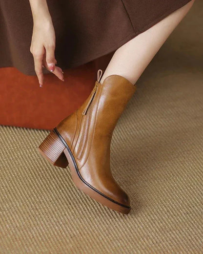 Valorine™ | Bota de piel negra con tacón cómodo, elegante y atemporal